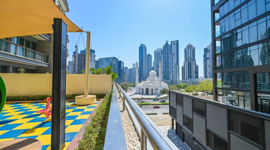 How to Choose the Right Property Management Company in Dubai: 5 Essential Criteria