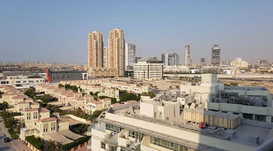 Jumeirah Village Triangle or Palm Jumeirah? Analyzing ROI for Your Short-Term Rental